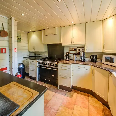 Spacious With Sauna And Bubble Bath