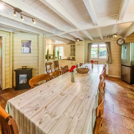 Spacious With Sauna And Bubble Bath Barvaux